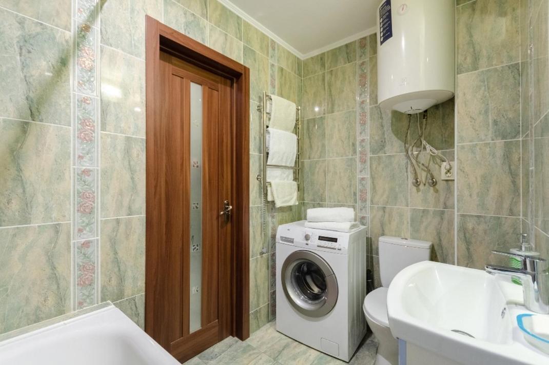 Lebedinny Flat Kiew Exterior foto