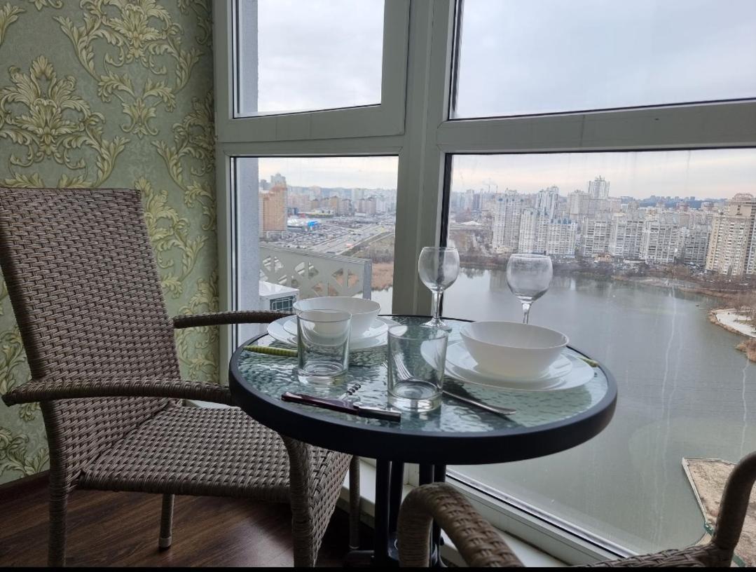 Lebedinny Flat Kiew Exterior foto